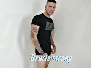 Brucie_strong