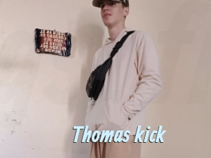 Thomas_kick